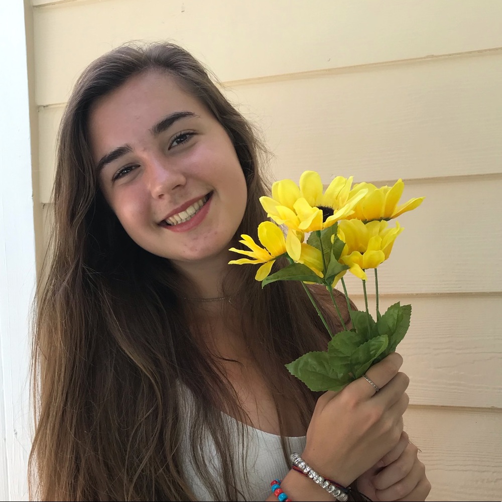 Meet your Posher, Katelyn
